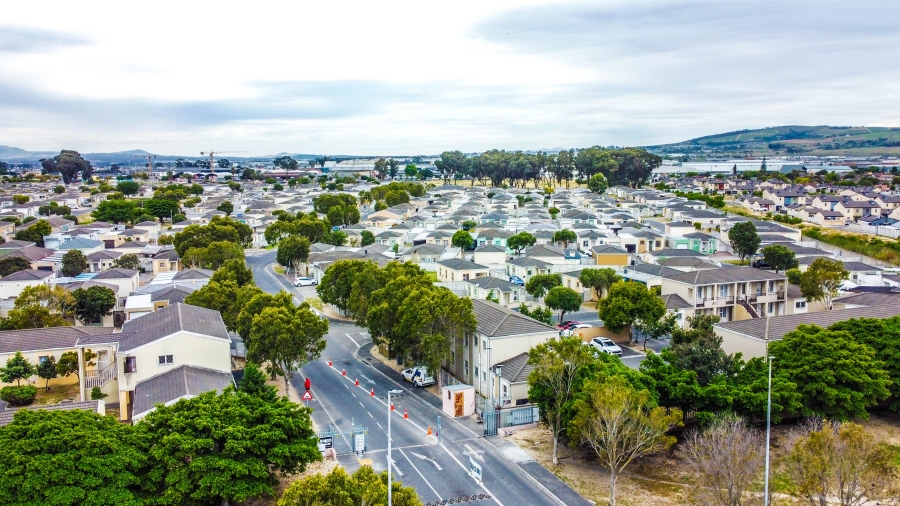 4 Bedroom Property for Sale in Sunset Glen Western Cape